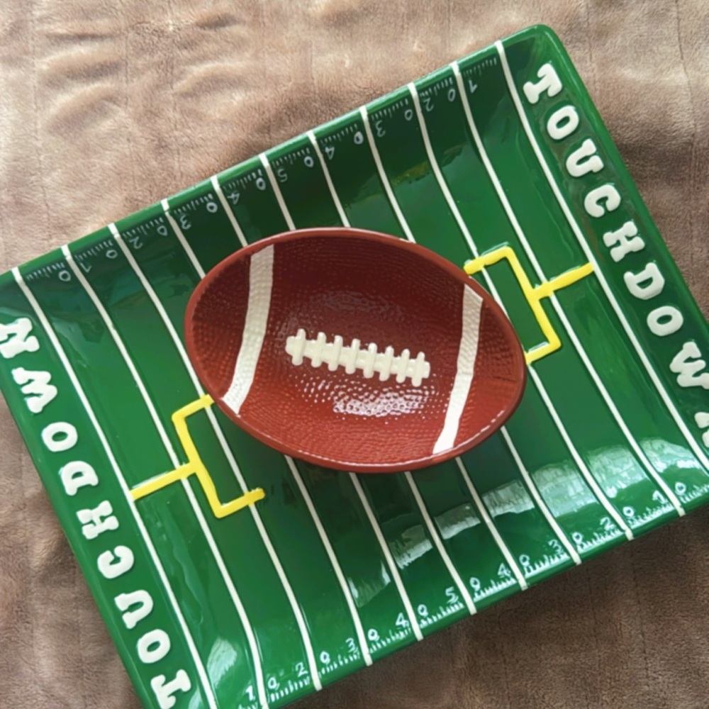 Boston Warehouse Green and Brown Football Serveware Set